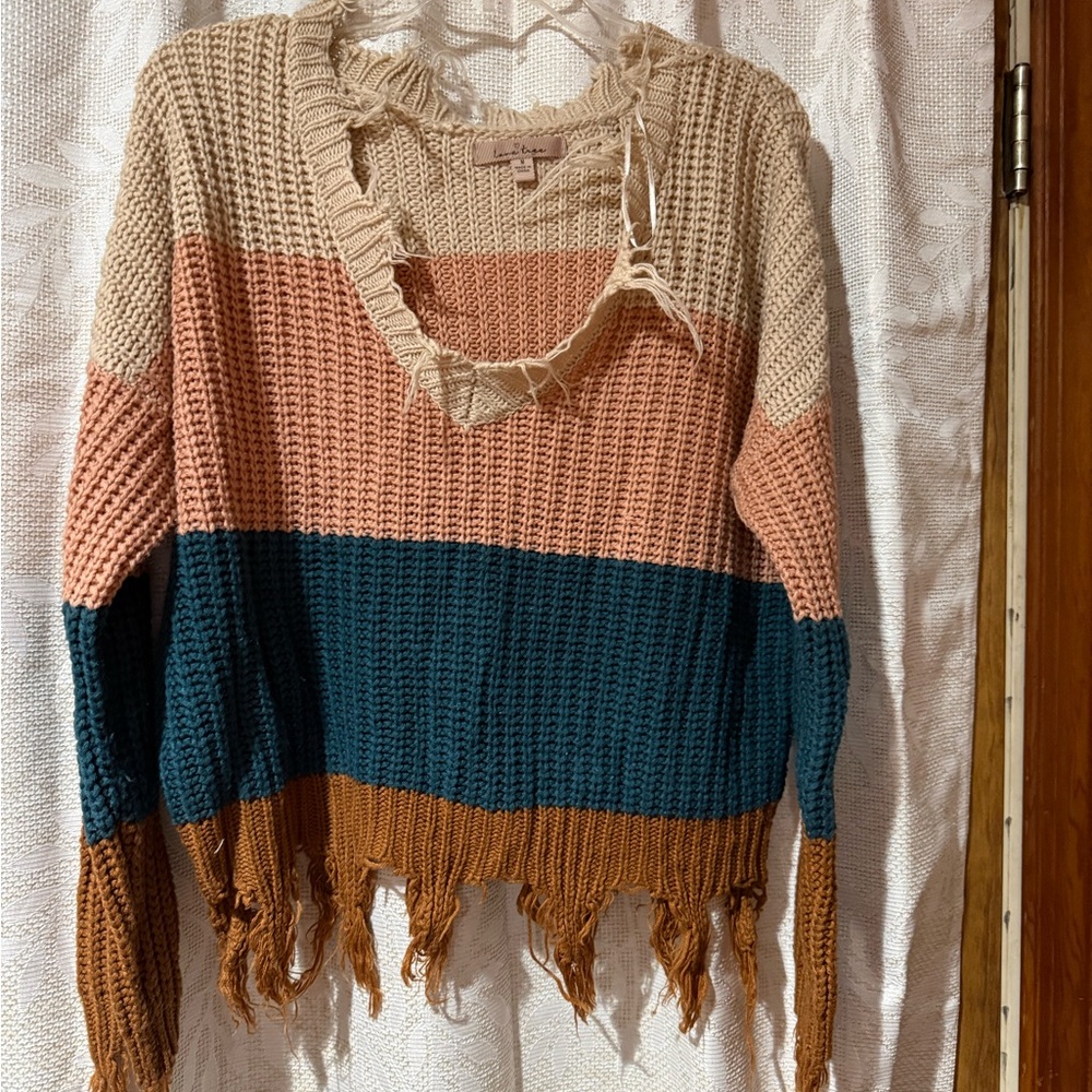 Love Tree Multicolor Distressed V-Neck Sweater